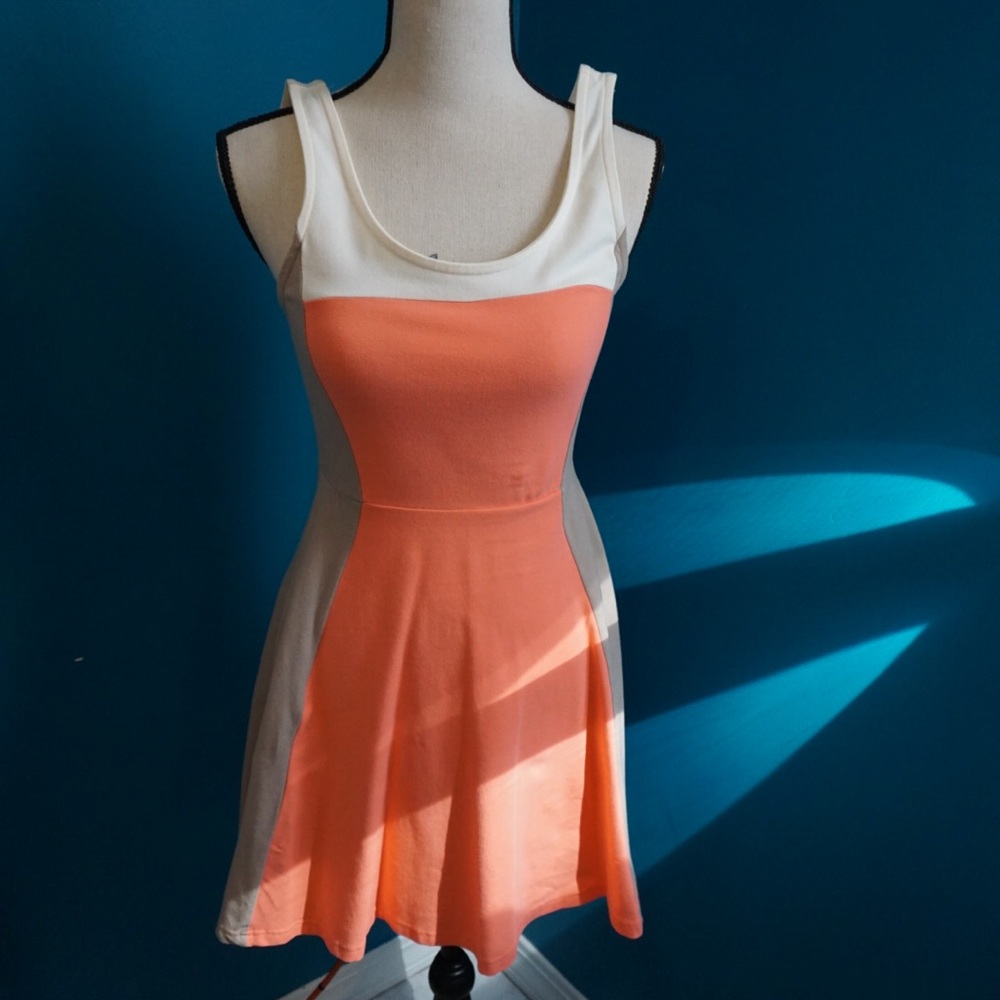 Spring Dress - Picture 1 of 3